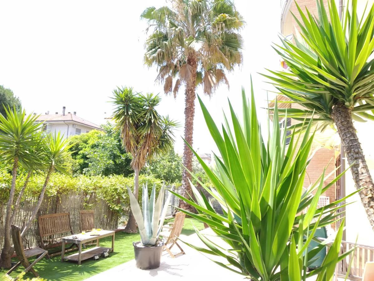 Casa Giardino Apartment San Benedetto del Tronto Exterior photo